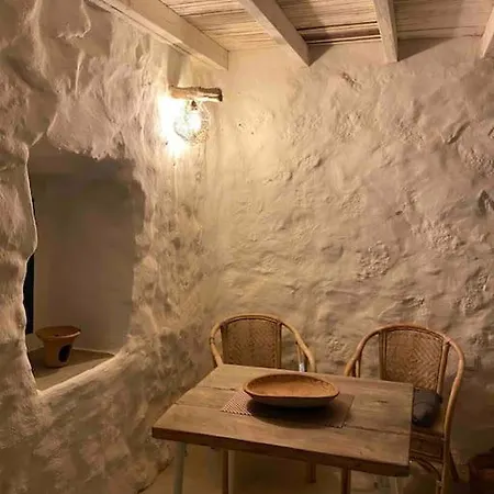 Apartment Casa Kira, Macher